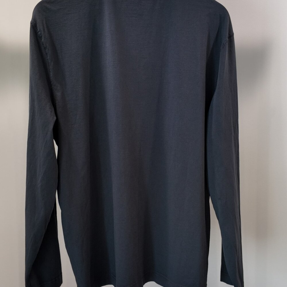 Banana Republic | SUPIMA® Cotton Henley T-Shirt | Size Large - Picture 7 of 11